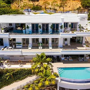 Guest house Clifton Yolo Spaces - Clifton Mansion, Cape Town